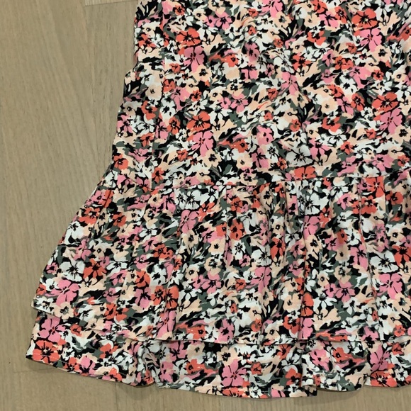 Floral Shift Minidress - Picture 2 of 4
